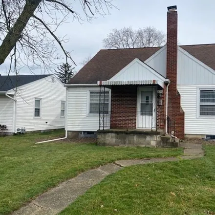 Buy this 2 bed house on 1222 Hopkins Street in Defiance, OH 43512