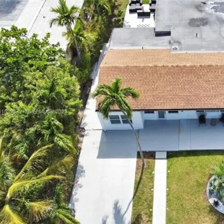 Image 4 - 7517 Hispanola Avenue, North Bay Village, Miami-Dade County, FL 33141, USA - House for rent