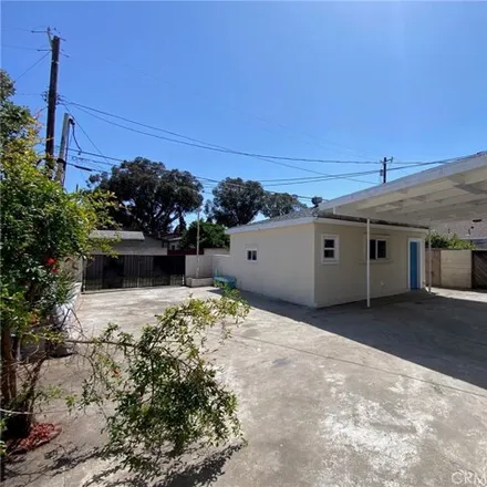 Image 9 - 1326 West F Street, Los Angeles, CA 90744, USA - House for sale