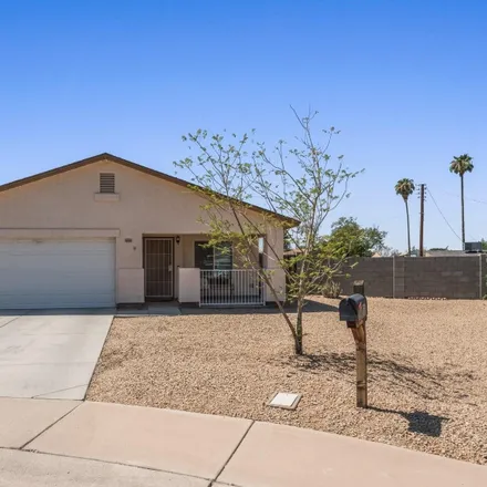 Buy this 3 bed house on 5228 South 14th Street in Phoenix, AZ 85040