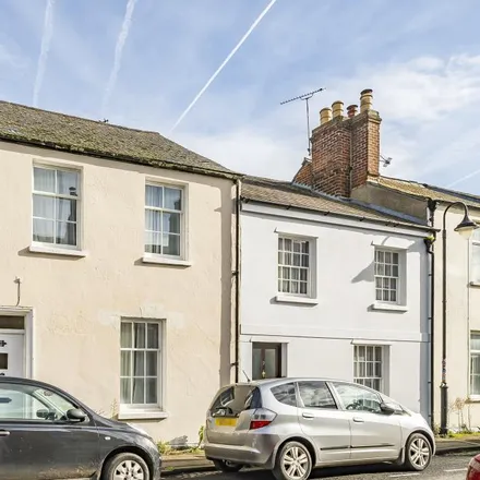 Rent this 6 bed townhouse on 34 West Street in Oxford, OX2 0BQ