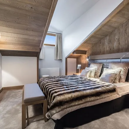 Rent this 2 bed apartment on 73120 Courchevel Village
