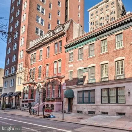 Image 1 - 1831 Spruce Street, Philadelphia, PA 19103, USA - Townhouse for sale