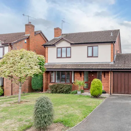Rent this 4 bed house on Meadowvale Road in Lickey End, B60 1JY