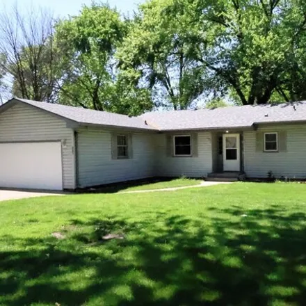 Buy this 3 bed house on 2998 South 3000 East Road in Aroma Park, Kankakee County