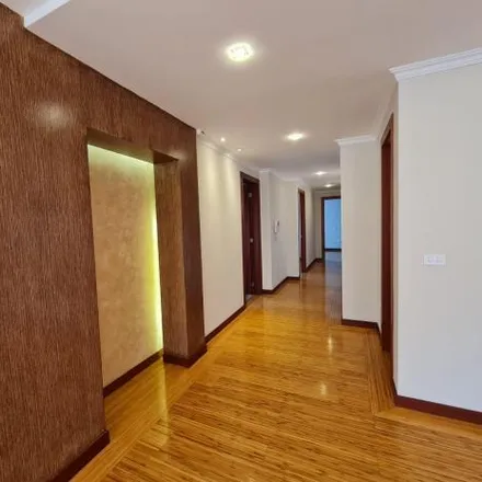 Buy this 3 bed apartment on Edificio Portugal in Avenida República de El Salvador, 170505
