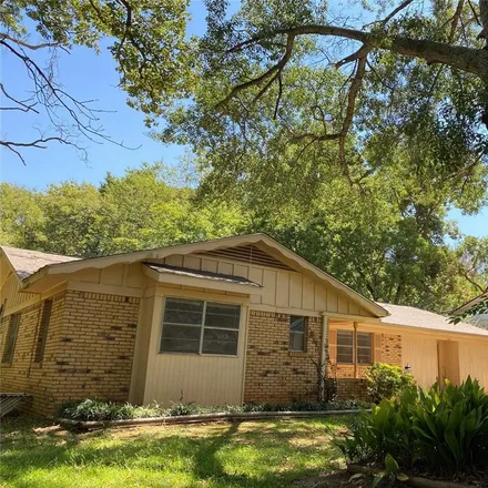 Buy this 3 bed house on 118 Beverly Drive in Palestine, TX 75801