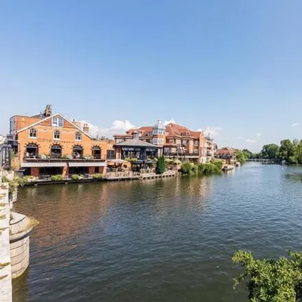 Buy this 2 bed apartment on King Stable Street in Eton, SL4 6FD