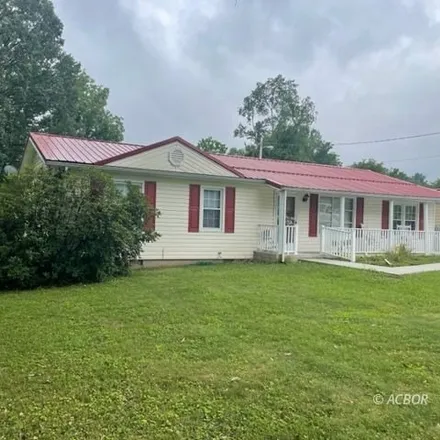Buy this 3 bed house on 662 West D Street in Wellston, Jackson County