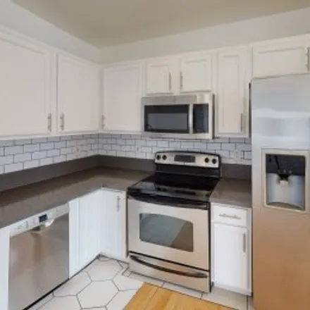 Rent this 5 bed apartment on #2,2153 West Morten Avenue in Alhambra, Phoenix