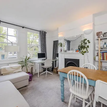 Rent this 1 bed apartment on 62-70 Haberdasher Street in London, N1 6BZ