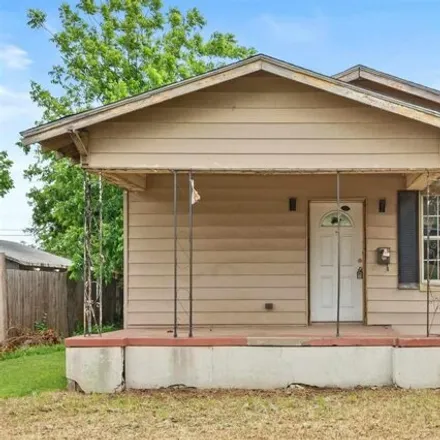 Buy this 3 bed house on 1849 Elizabeth Avenue in Wichita Falls, TX 76301