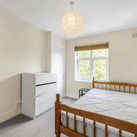 Image 4 - Bikehangar 098, Mayflower Road, Stockwell Park, London, SW9 9JZ, United Kingdom - Apartment for rent