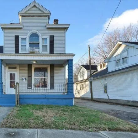 Buy this 3 bed house on 414 M Street in Louisville, KY 40208