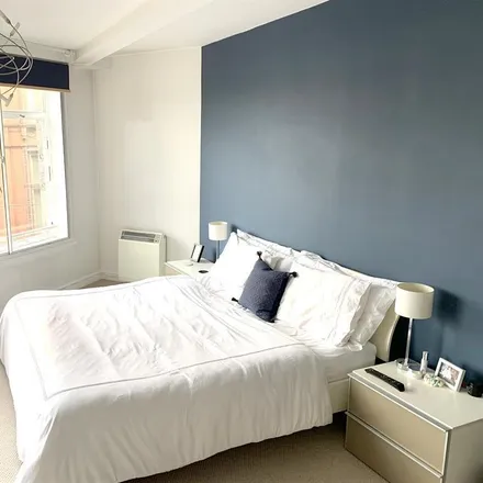 Image 4 - Oxford Place, 7 Oxford Road, Manchester, M1 6EY, United Kingdom - Apartment for rent