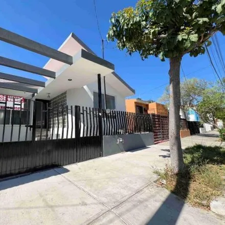 Buy this 3 bed house on Calle Paseo de las Secoyas in Tabachines, 45180 Zapopan
