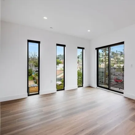 Image 5 - 6118 Meridian Street, Los Angeles, CA 90042, USA - House for rent