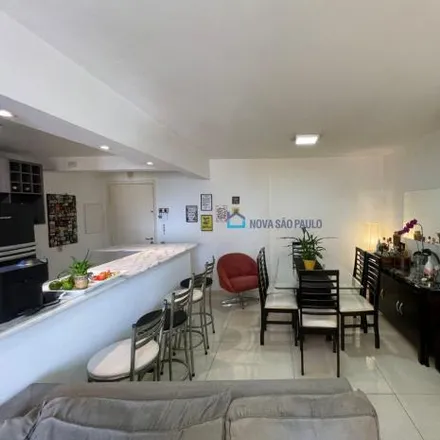 Buy this 2 bed apartment on Rua Jaci in Chácara Inglesa, São Paulo - SP