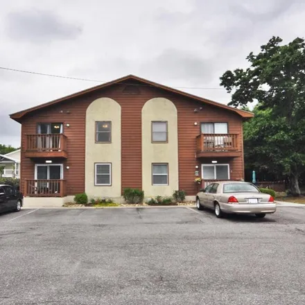 Buy this 1 bed condo on 420 Pine Avenue in Garden City Beach, Horry County