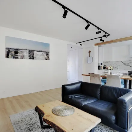 Image 9 - 28 Rue des Moines, 75017 Paris, France - Apartment for rent