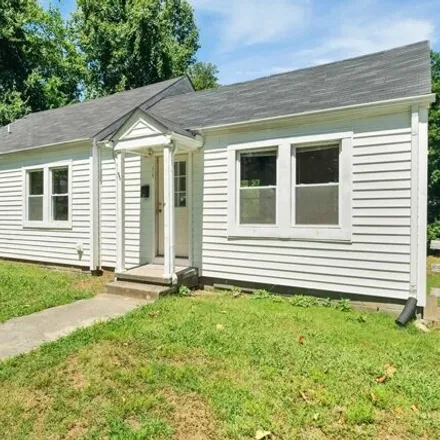 Buy this 3 bed house on 213 Woodrow Ave in Farmville, Virginia