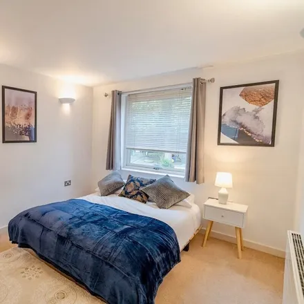 Image 1 - N1, Cain's Lane, London, TW14 9RL, United Kingdom - Apartment for rent