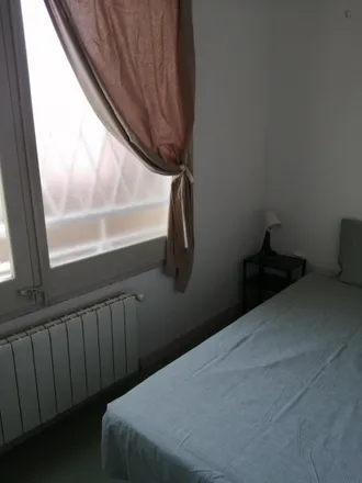 Rent this 9 bed room on Carrer de Muntaner in 179, 08001 Barcelona