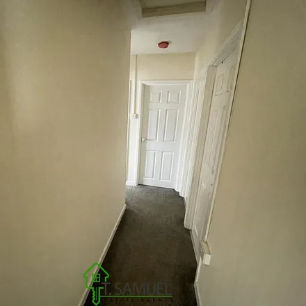 Image 6 - Hawthorn Terrace, Penrhiwceiber, CF45 3PJ, United Kingdom - Apartment for rent