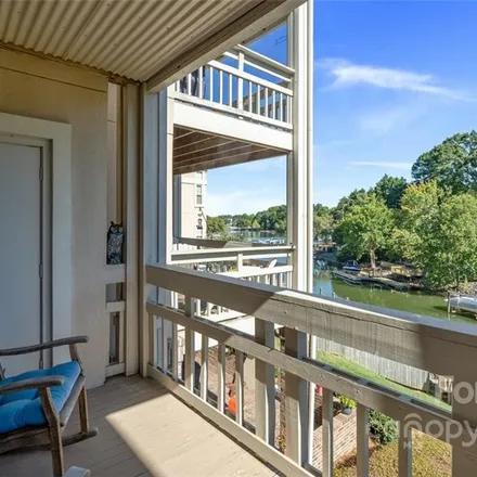 Buy this 2 bed condo on 108 Pier 33 Drive in Mooresville, NC 28117
