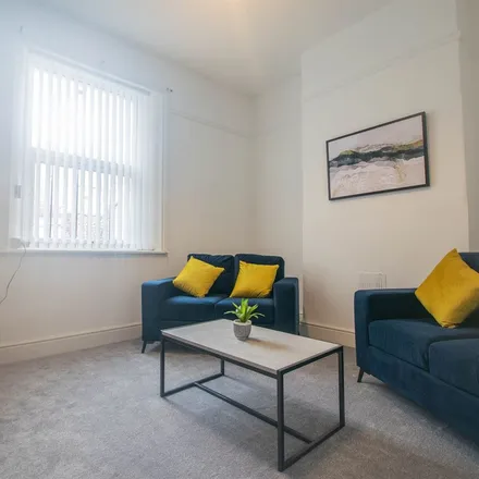 Image 4 - 120, 122 Croydon Road, Newcastle upon Tyne, NE4 5LQ, United Kingdom - Apartment for rent