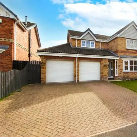 Buy this 4 bed house on Maulays Court in Rossington, DN11 0FW