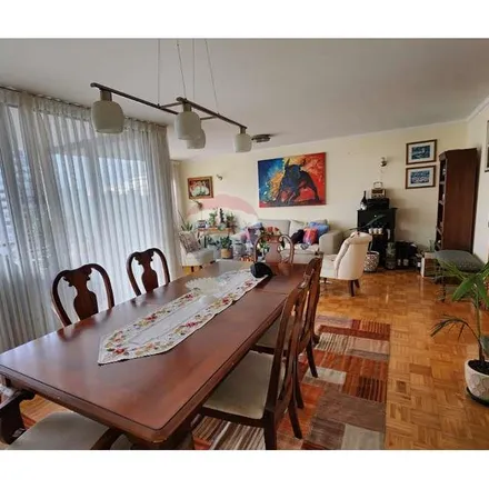 Rent this 4 bed apartment on 8 Norte 980 in 252 0977 Viña del Mar, Chile