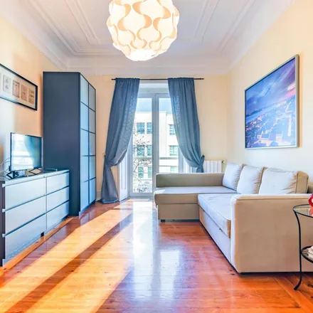 Rent this 3 bed apartment on Hotel Turim Alameda in Avenida Rovisco Pais 34, 1000-268 Lisbon