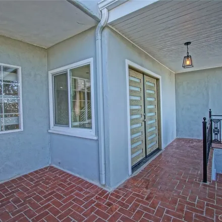 Image 8 - 3911 Fredonia Drive, Los Angeles, CA 90068, USA - Townhouse for sale