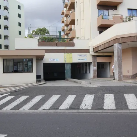 Rent this 3 bed apartment on Instituto de Segurança Social da Madeira in Rua das Hortas, 9050-027 Funchal