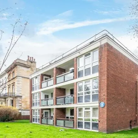 Image 7 - Carney's Community, Rosenau Road, London, SW11 4QX, United Kingdom - Apartment for rent