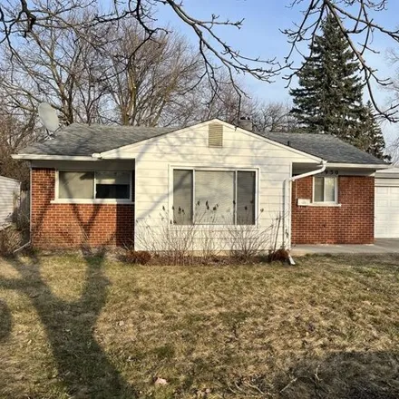 Rent this 3 bed house on 21948 Fern Street in Oak Park, MI 48237