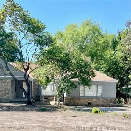 Buy this 3 bed house on 1408 South 117th East Avenue in Tulsa, OK 74128