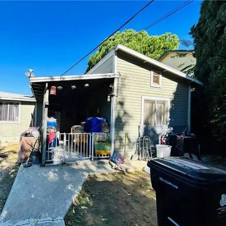 Buy this 3 bed house on 1561 Cortez Street in Los Angeles, CA 90026