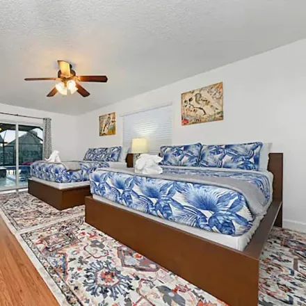 Rent this 5 bed house on Lake Worth in Holiday Way, Lake Worth Beach