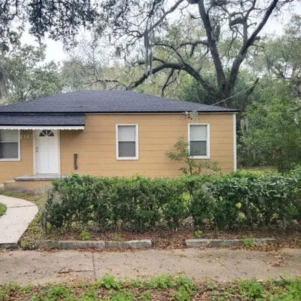 Rent this 3 bed house on Buckman Wastewater Treatment Facility in East 12th Street, Jacksonville