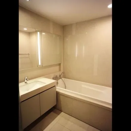 Image 7 - Phuket Town, 126, Soi Thong Lo 4, Vadhana District, 10110, Thailand - Apartment for rent