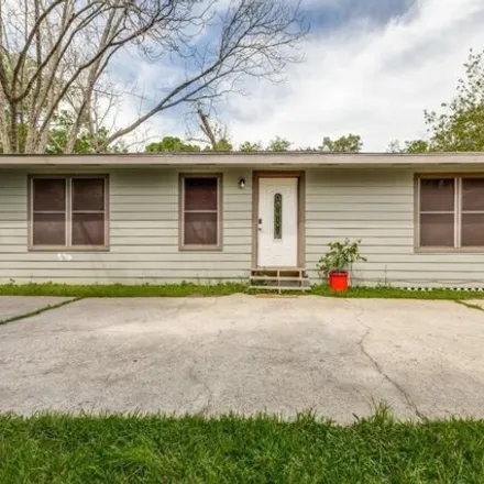 Buy this 2 bed house on 1725 Strawn Rd in Houston, Texas