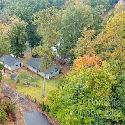 Buy this 3 bed house on 7101 Signer Road in Charlotte, NC 28278