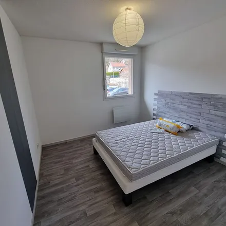 Rent this 3 bed apartment on 34 Rue de la République in 01200 Valserhône, France