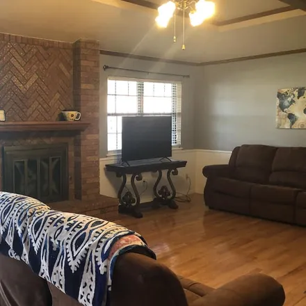 Rent this 3 bed house on Amarillo
