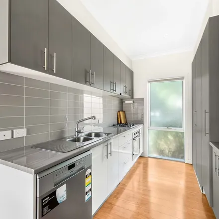Image 2 - 7 Browning Street, Kilsyth VIC 3137, Australia - Apartment for rent