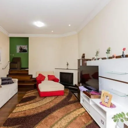Buy this 4 bed house on Rua Leonor R P da Rocha 66 in Pilarzinho, Curitiba - PR