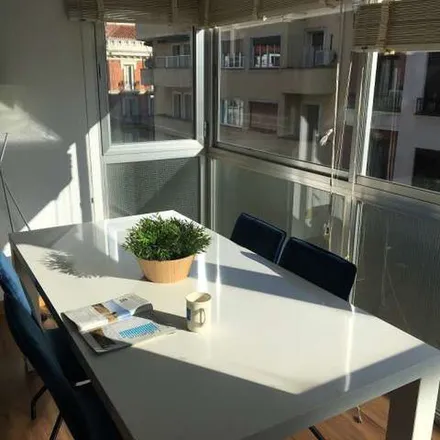 Rent this 2 bed apartment on Madrid in Jurucha, Calle de Ayala