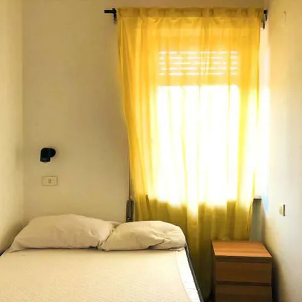 Image 8 - Giardino El Salvador, Viale Egeo, 00144 Rome RM, Italy - Apartment for rent